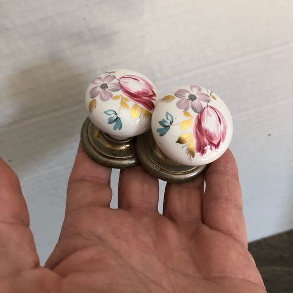 Vtg Hand Painted Gainsborough Hardware Knobs - Picture 7 of 10